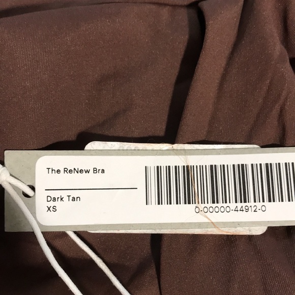 Everlane ReNew The Invisible Bra XS Dark Tan NWT Seamless Cups Sleek Smoothing - Picture 5 of 6